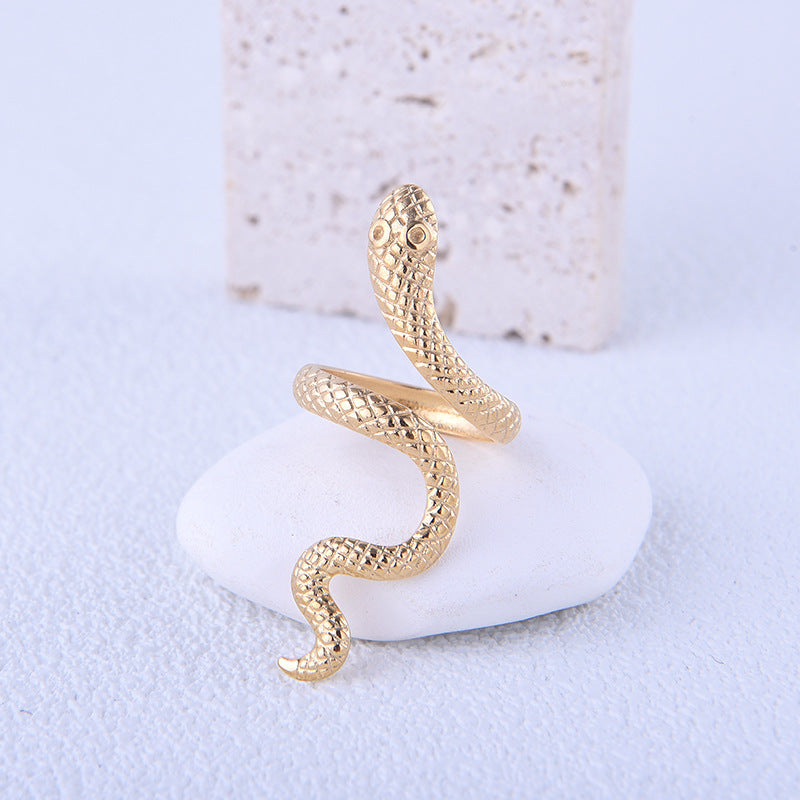 Anel Ajustável Snake JZ1212 - Aço Inox Dourado em Fundo Branco