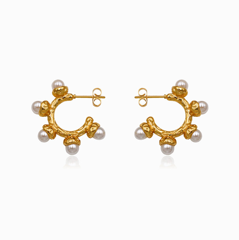 Brincos C com Pérolas 27x27mm BR1294 - Aço Inox