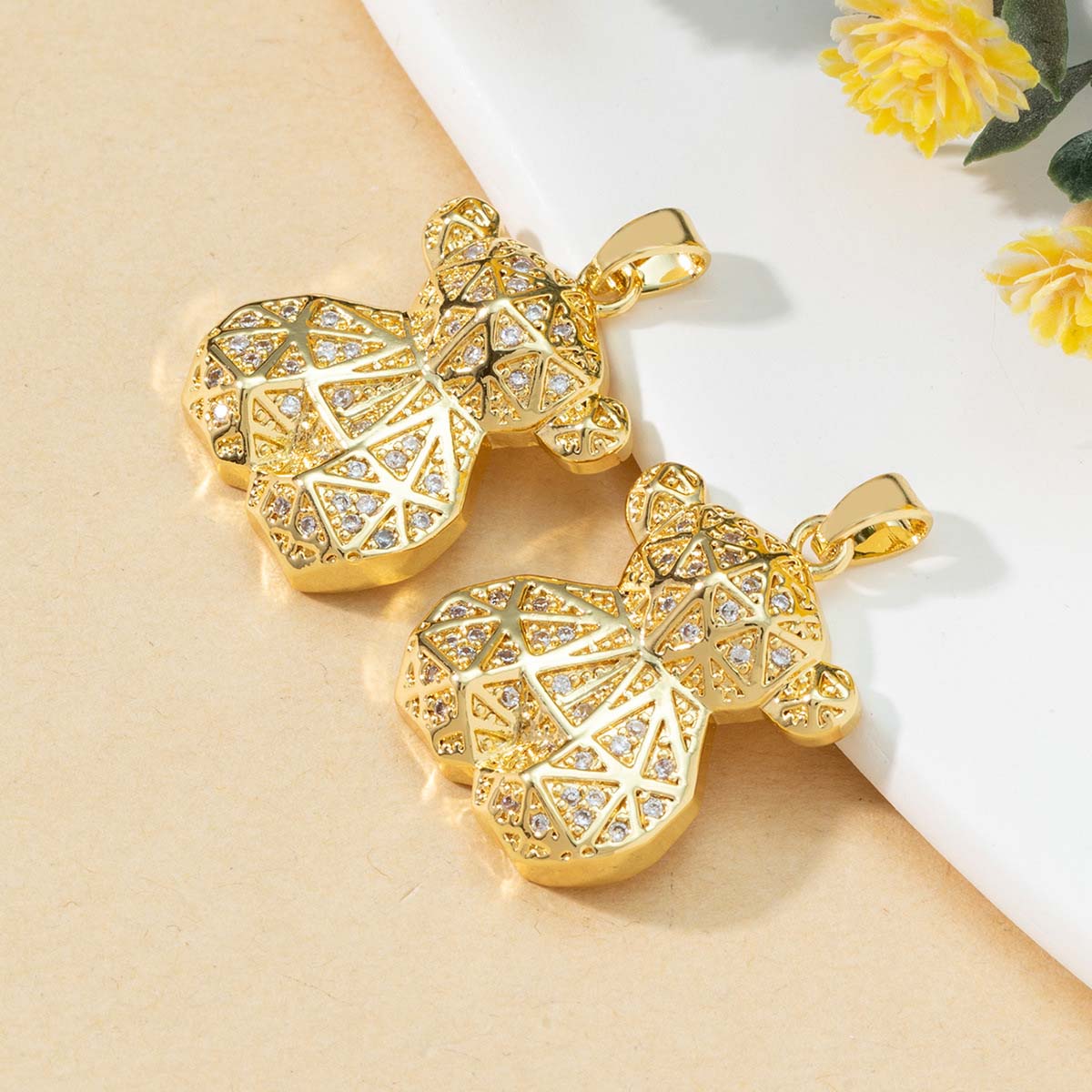 Pendente Urso 23x17mm - Latão com Zircónia PD5090