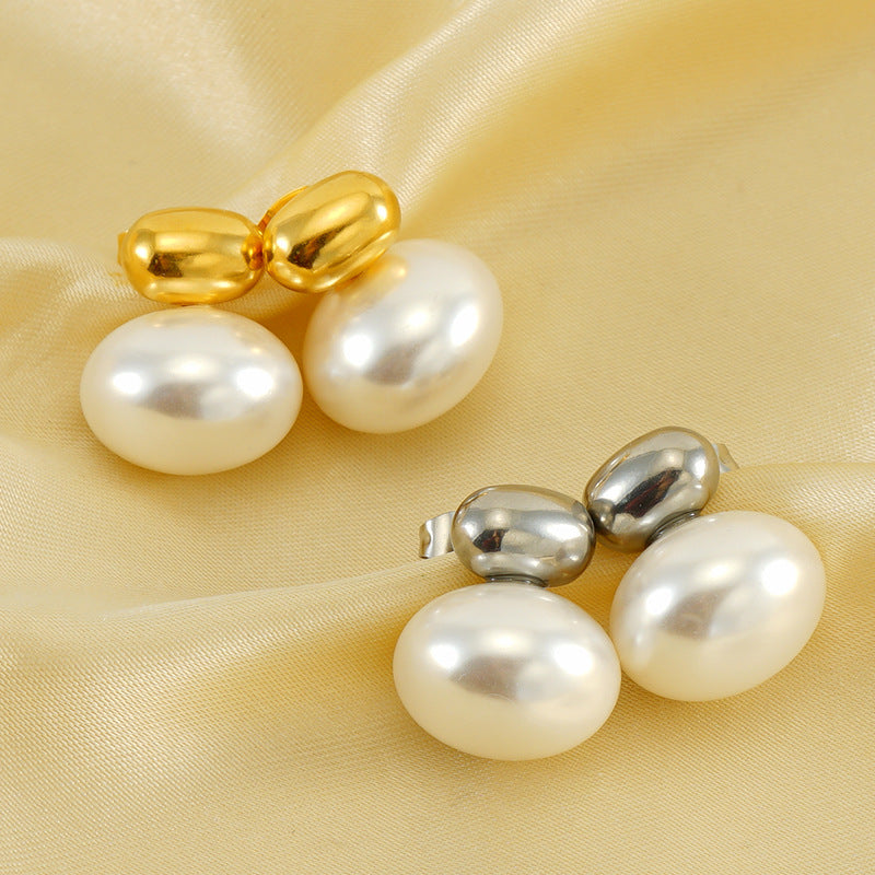 Brincos com Pérola  BR1132 em Fundo Dourado