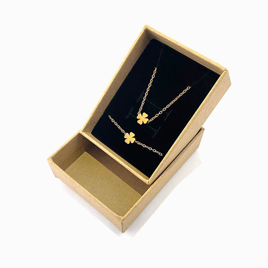 Conjunto 3pçs Colar/Pulseira Trevo de Coração TC0011 (Caixa Incluída) - Aço Inox Dourado